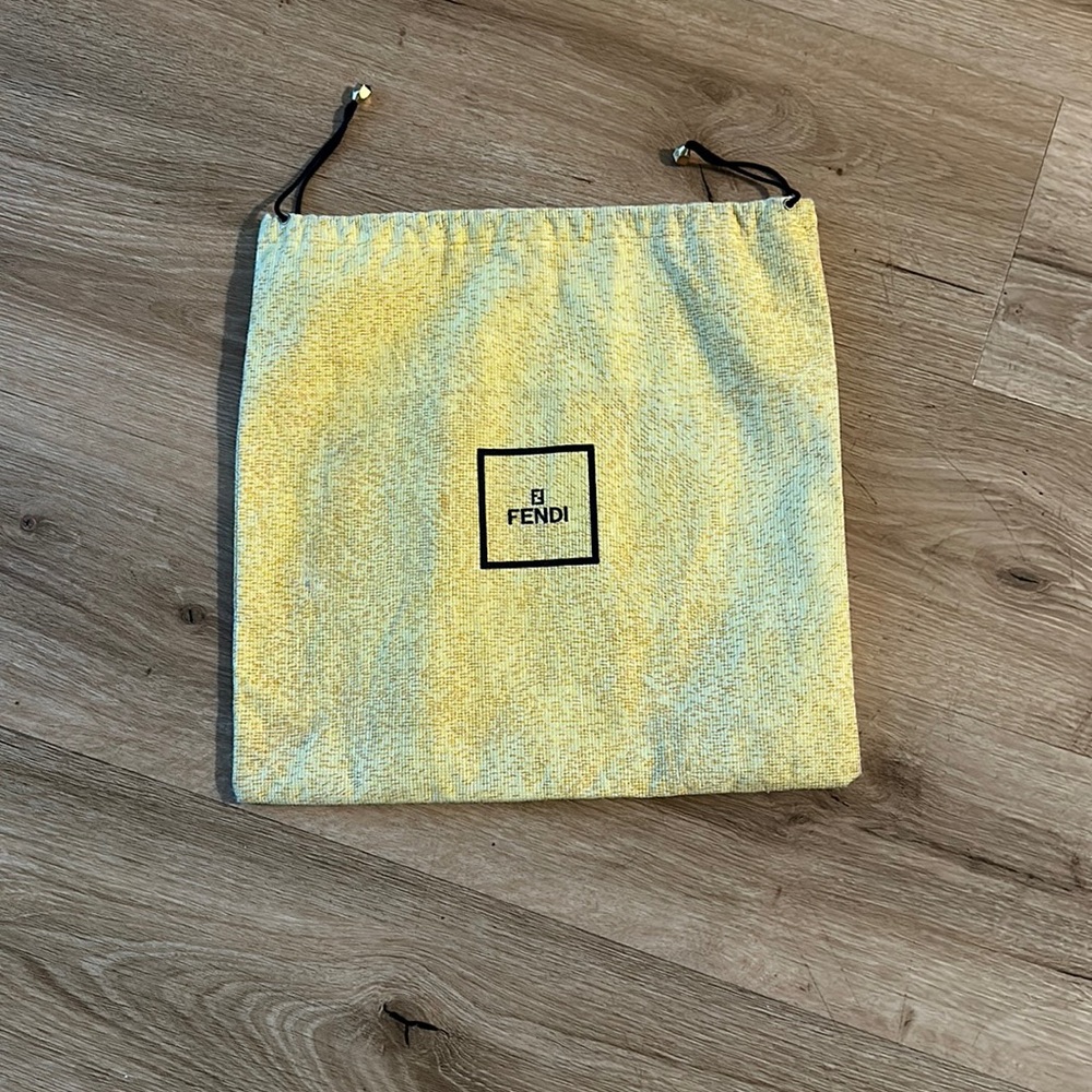 VINTAGE Authentic Fendi dust cover (Medium)